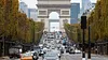 Vignette Dans le Paris ”à 30km/h”, les voitures roulaient à 13,1 km/h en moyenne en septembre